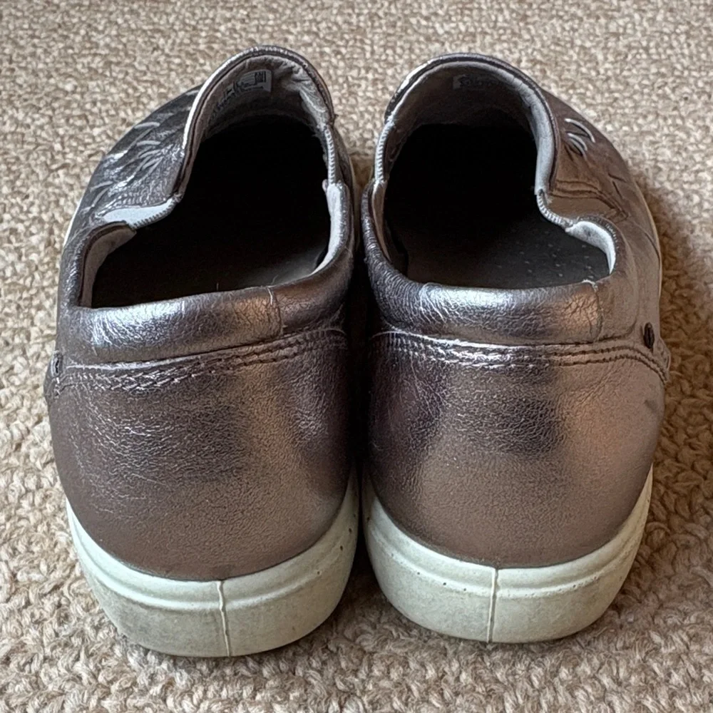 Ecco Silver Woven Slip-On Loafers - Picture 2 of 7